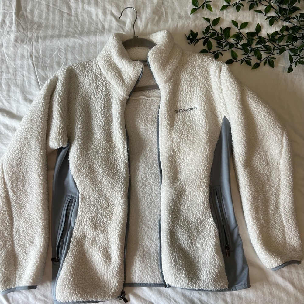 Columbia White Fleece Jacket